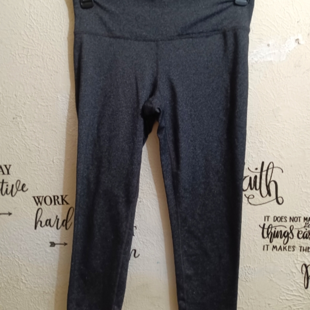 90 Degree by Reflex Capri's